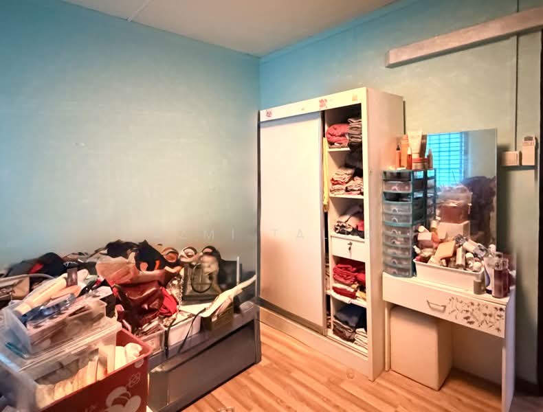 607 Woodlands Ring Road, 607 Woodlands Ring Road, 3 Bedrooms, 1,068 sqft, HDB Flat For Sale, by Azmi Talib, 500113416 - Bedroom - PropertyGuru.com.sg