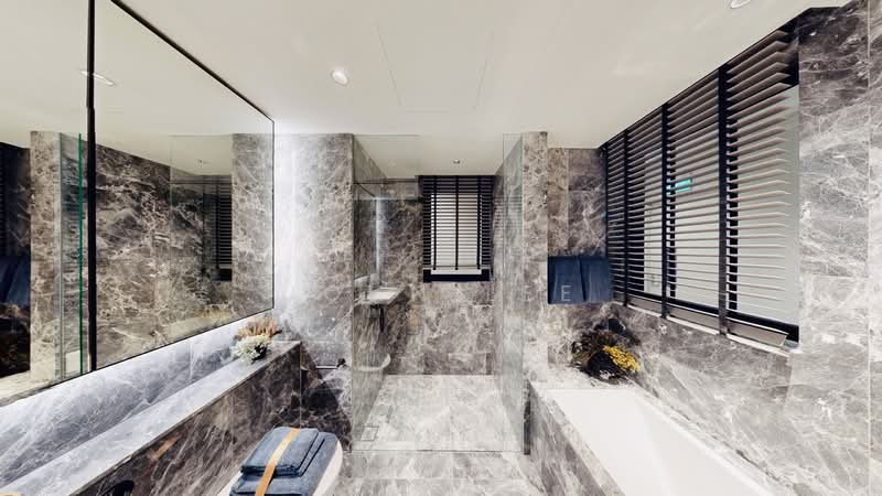 MEYER BLUE, 83 Meyer Road, 5 Bedrooms, 1,905 sqft, Condominium For Sale, by John Lee, 500113419 - Bathroom - PropertyGuru.com.sg