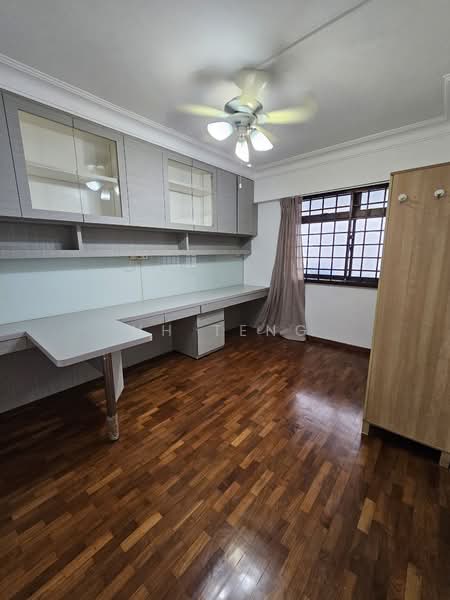 578 Hougang Avenue 4, 578 Hougang Avenue 4, 3 Bedrooms, 1,500 sqft, HDB Flat For Sale, by HH Teng, 500113430 - Study - PropertyGuru.com.sg