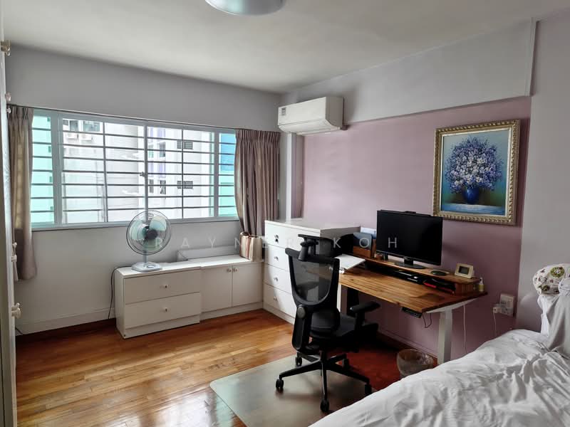 134 Bishan Street 12, 134 Bishan Street 12, 4 Bedrooms, 1,625 sqft, HDB Flat For Sale, by Rayner Koh, 500113431 - Study - PropertyGuru.com.sg