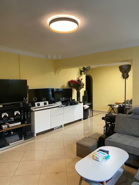 813 Jellicoe Road, 813 Jellicoe Road, 3 Bedrooms, 980 sqft, HDB Flat For Rent, by Mohamed Ali Safir Ahamed, 500113433 - Living Room - PropertyGuru.com.sg