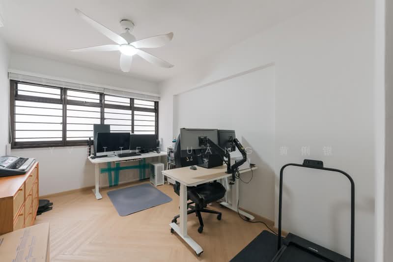 144 Lorong 2 Toa Payoh, 144 Lorong 2 Toa Payoh, 3 Bedrooms, 969 sqft, HDB Flat For Sale, by Yvette Huang 黄俐银, 500113441 - Study - PropertyGuru.com.sg