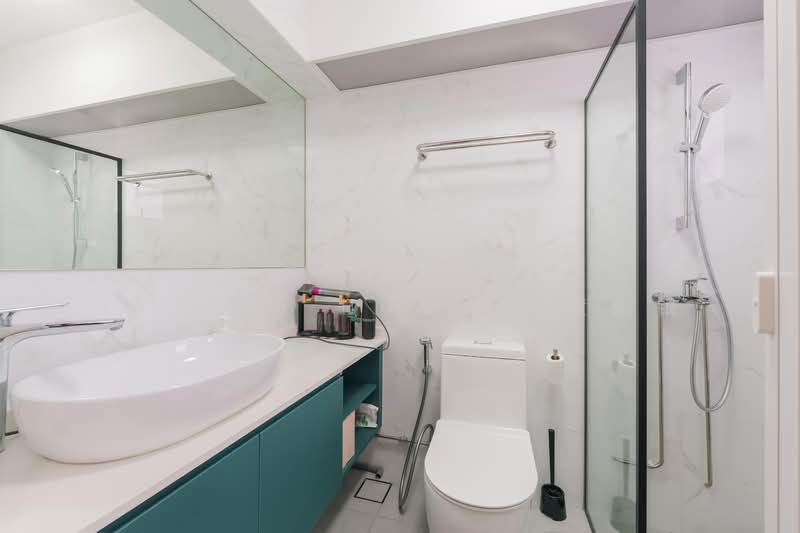 144 Lorong 2 Toa Payoh, 144 Lorong 2 Toa Payoh, 3 Bedrooms, 969 sqft, HDB Flat For Sale, by Yvette Huang 黄俐银, 500113441 - Bathroom - PropertyGuru.com.sg
