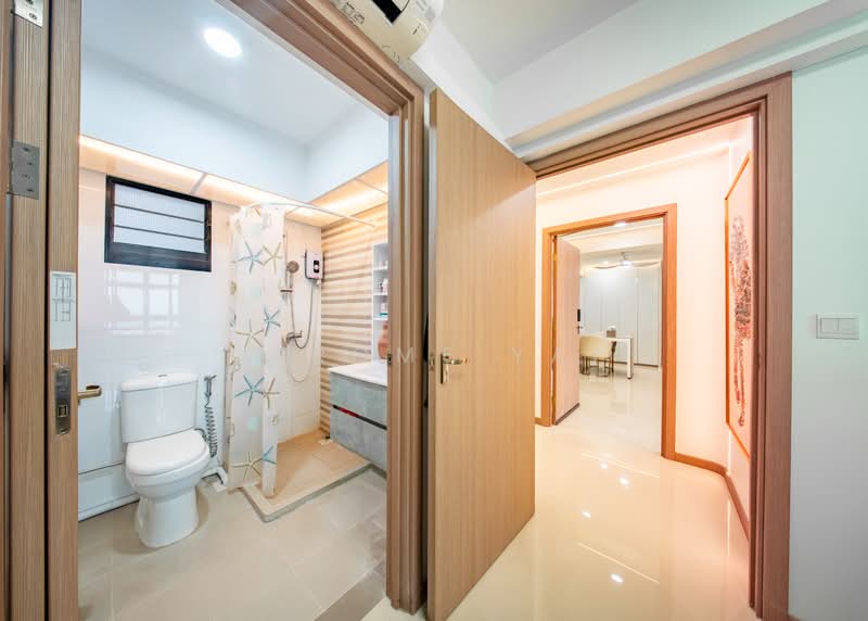 415A Northshore Drive, 415A Northshore Drive, 4 Bedrooms, 1,324 sqft, HDB Flat For Sale, by Jerome Yap, 500113455 - Common Bathroom - PropertyGuru.com.sg
