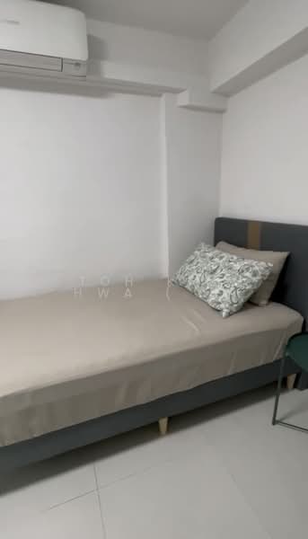 Female Environment! Buona Vista Mrt and Near NUS!, 9 Holland Avenue, Room Rental, 100 sqft, HDB Flat For Rent, by Toh Kim Hwa (Kim), 500113471 - Bedroom - PropertyGuru.com.sg