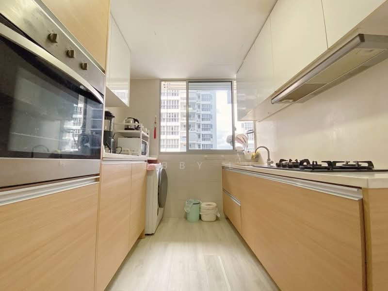 Sea Esta, 20 Pasir Ris Link, 2 Bedrooms, 818 sqft, Condominium For Sale, by Bobby Lu, 500113485 - Kitchen - PropertyGuru.com.sg