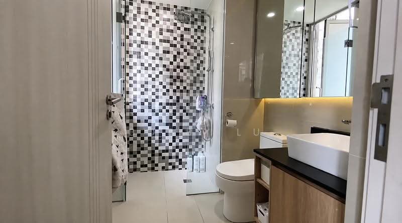 Sea Esta, 20 Pasir Ris Link, Pasir Ris / Tampines, 2 Bedrooms, 818 sqft, Condominium For Sale, by Bobby Lu, 500113485 - Bathroom - PropertyGuru.com.sg
