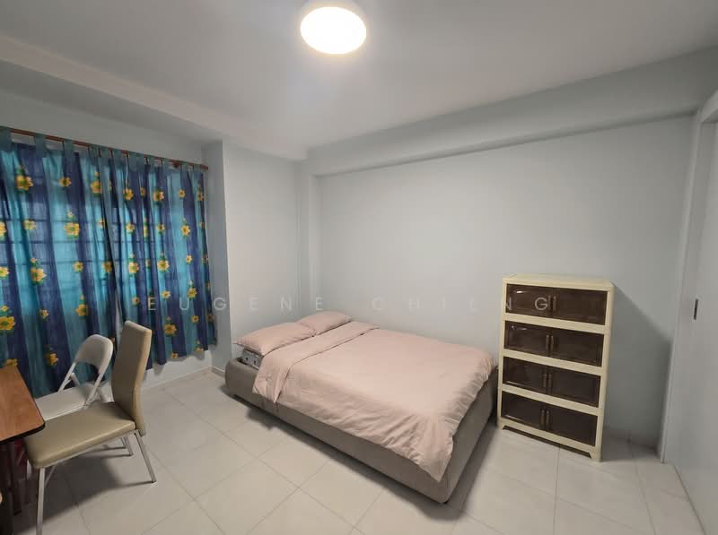 170 Woodlands Street 11, 170 Woodlands Street 11, 4 Bedrooms, 1,323 sqft, HDB Flat For Sale, by Eugene Chieng, 500113501 - Bedroom - PropertyGuru.com.sg