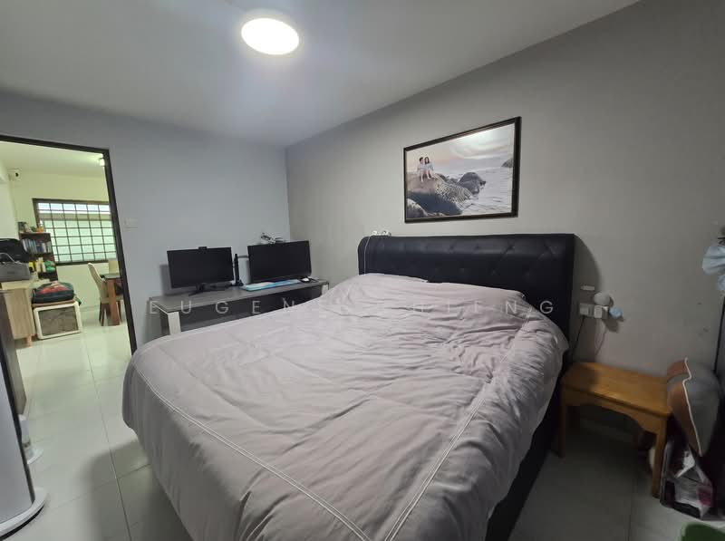 170 Woodlands Street 11, 170 Woodlands Street 11, 4 Bedrooms, 1,323 sqft, HDB Flat For Sale, by Eugene Chieng, 500113501 - Bedroom - PropertyGuru.com.sg