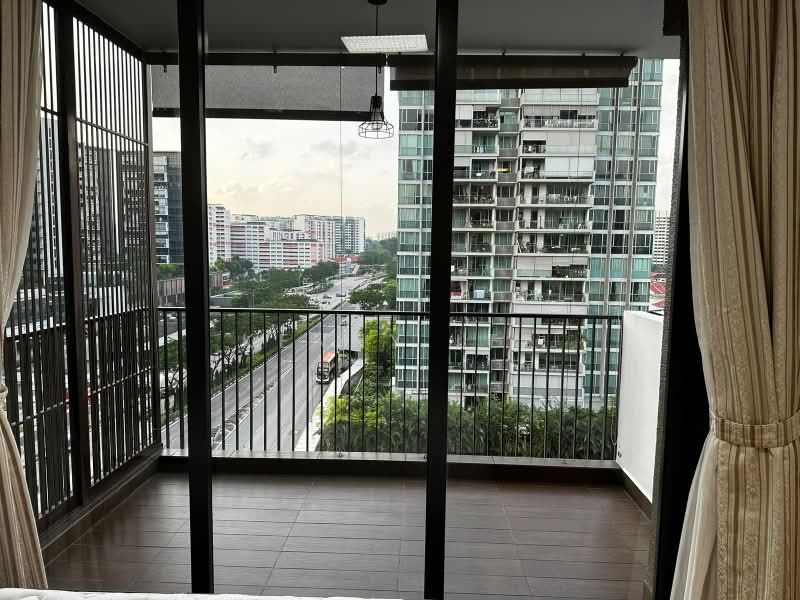 Sant Ritz, 1 Pheng Geck Avenue, 3 Bedrooms, 1,054 sqft, Condominium For Sale, by Kenny Lee, 500113503 - Balcony - PropertyGuru.com.sg
