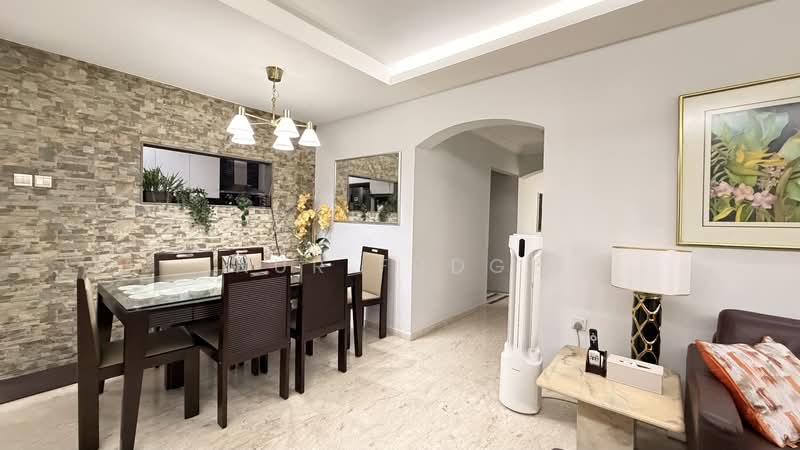 For Sale - 824 Yishun Street 81