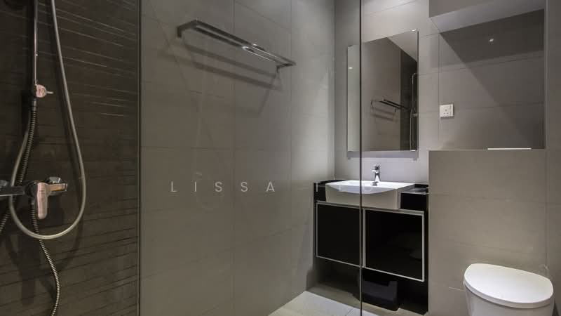 Peakville Mansion, 18B Jalan Pari Kikis, 2 Bedrooms, 1,534 sqft, Walk-up Apartment For Rent, by Lissa Teo, 500113509 - Bathroom - PropertyGuru.com.sg