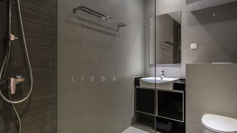 Peakville Mansion, 18B Jalan Pari Kikis, 2 Bedrooms, 1,534 sqft, Walk-up Apartment For Rent, by Lissa Teo, 500113509 - Bathroom - PropertyGuru.com.sg