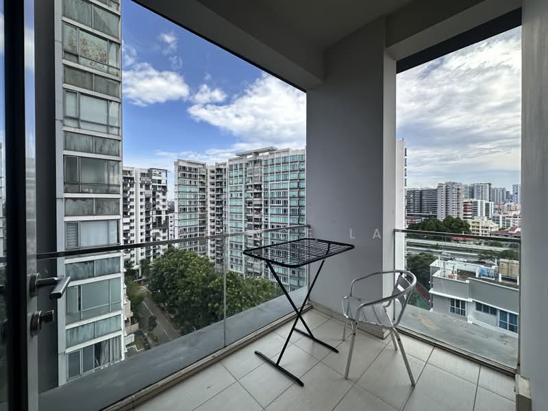 Leicester Suites, 10 Leicester Road, 1 Bedroom, 463 sqft, Condominium For Rent, by Florence Lai, 500113514 - Balcony - PropertyGuru.com.sg