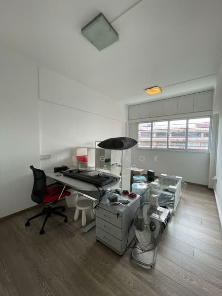 17 Joo Seng Road, 17 Joo Seng Road, 3 Bedrooms, 1,108 sqft, HDB Flat For Sale, by Heng Kok Liang, 500113520 - Study - PropertyGuru.com.sg