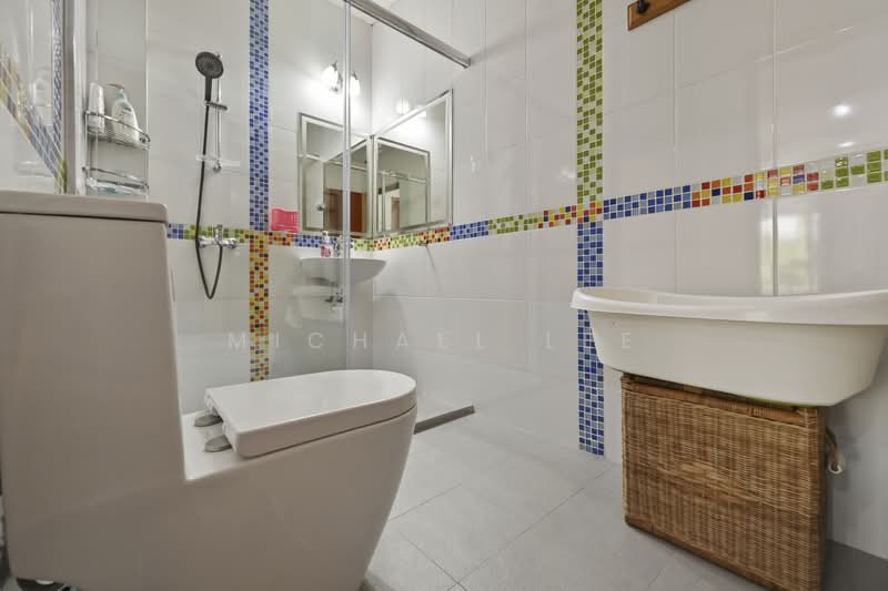 FH Inter Terrace, Walk to Bayshore MRT @ Upper East Coast Rd, Upper East Coast Rd, 4 Bedrooms, 2,098 sqft, Terraced House For Sale, by Michael Lee, 500113522 - Bathroom - PropertyGuru.com.sg