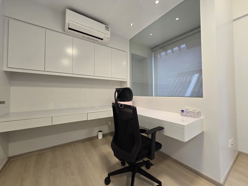 Dalla Vale, 180 Springleaf Avenue, 5 Bedrooms, 3,261 sqft, Semi-Detached House For Rent, by Ong Boon Seng, 500113526 - Study - PropertyGuru.com.sg