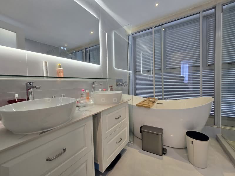 Dalla Vale, 180 Springleaf Avenue, 5 Bedrooms, 3,261 sqft, Semi-Detached House For Rent, by Ong Boon Seng, 500113526 - Bathroom - PropertyGuru.com.sg