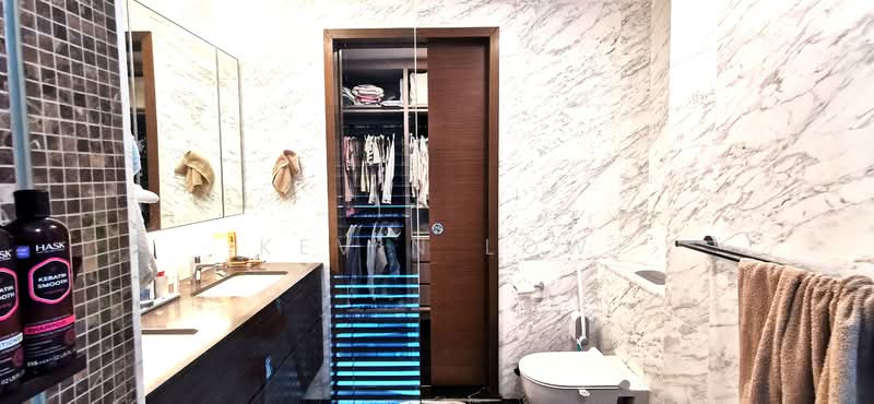 Amber Skye, 8 Amber Road, 2 Bedrooms, 1,119 sqft, Condominium For Sale, by Kevin Low, 500113527 - Bathroom - PropertyGuru.com.sg