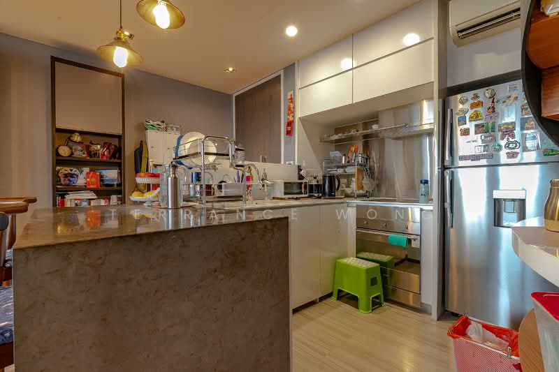 Seletar Park Residence, 21 Seletar Road, 2 Bedrooms, 1,475 sqft, Condominium For Sale, by Terrance Wong, 500113528 - Kitchen - PropertyGuru.com.sg