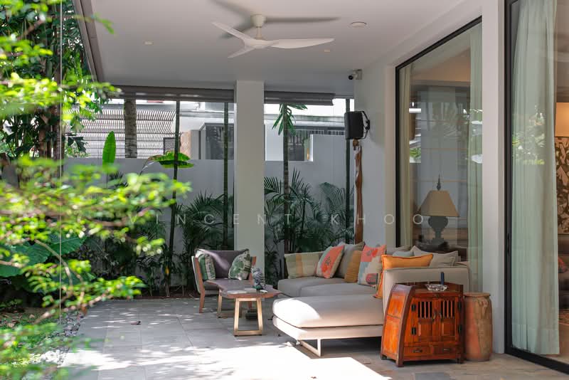 Beautiful Bungalow at Greenleaf Road, Greenleaf Road, Tanglin / Holland / Bukit Timah, 5 Bedrooms, 7,523 sqft, Detached House For Sale, by Vincent Khoo, 500113530 - Exterior - PropertyGuru.com.sg