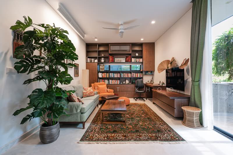 Beautiful Bungalow at Greenleaf Road, Greenleaf Road, Tanglin / Holland / Bukit Timah, 5 Bedrooms, 7,523 sqft, Detached House For Sale, by Vincent Khoo, 500113530 - Living Room - PropertyGuru.com.sg