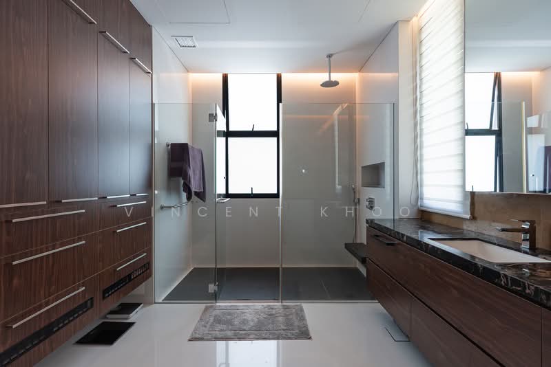 29 Greenleaf Road, Greenleaf Road, 4 Bedrooms, 7,523 sqft, Detached House For Sale, by Vincent Khoo, 500113530 - Bathroom - PropertyGuru.com.sg