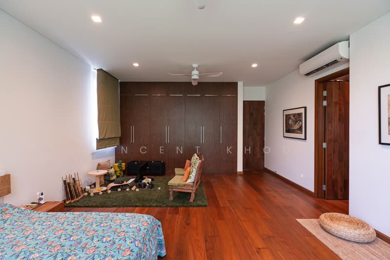 Beautiful Bungalow at Greenleaf Road, Greenleaf Road, Tanglin / Holland / Bukit Timah, 5 Bedrooms, 7,523 sqft, Detached House For Sale, by Vincent Khoo, 500113530 - Bedroom - PropertyGuru.com.sg