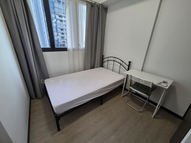 Parc Riviera, 101 West Coast Vale, 2 Bedrooms, 710 sqft, Condominium For Sale, by Christine Teo, 500113540 - Bedroom - PropertyGuru.com.sg