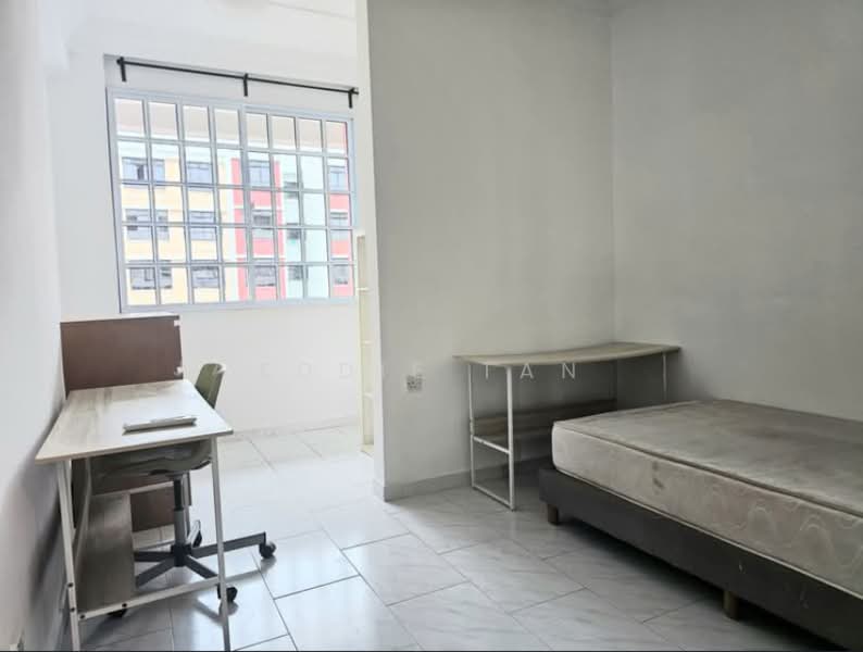 11 Toh Yi Drive, 11 Toh Yi Drive, 3 Bedrooms, 1,119 sqft, HDB Flat For Rent, by Eddie Tan, 500113541 - Common Bedroom 1 - PropertyGuru.com.sg