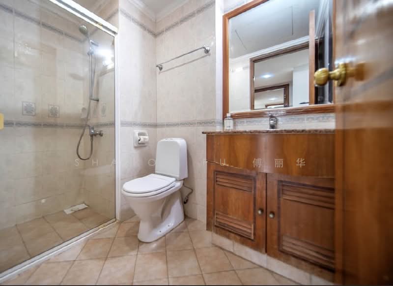 Hillbrooks, 88 Hillview Avenue, 3 Bedrooms, 1,238 sqft, Condominium For Sale, by Sharon Fu 傅丽华, 500113546 - Bathroom - PropertyGuru.com.sg