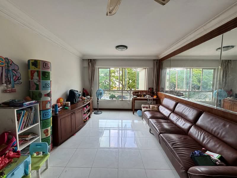 Melville Park, 12 Simei Street 1, 2 Bedrooms, 958 sqft, Condominium For Sale, by Judy Hu 胡艳, 500113552 - Living Room - PropertyGuru.com.sg