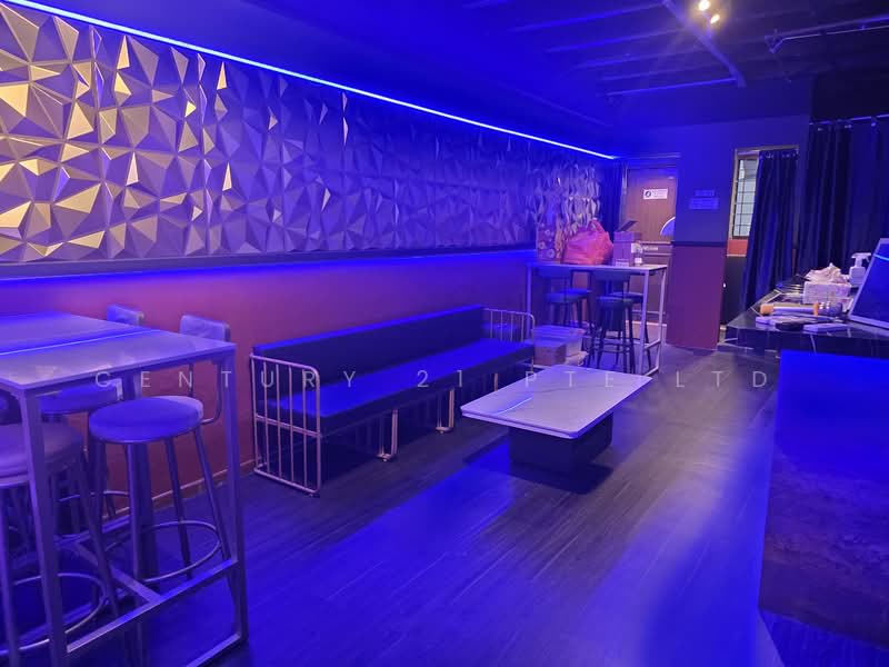 BOAT QUAY CONSERVATION AREA, 63 Boat Quay, Boat Quay / Raffles Place / Marina, 2,500 sqft, Food & Beverage For Rent, by EDMUND TEO, 500113583 - Living Room - CommercialGuru.com.sg