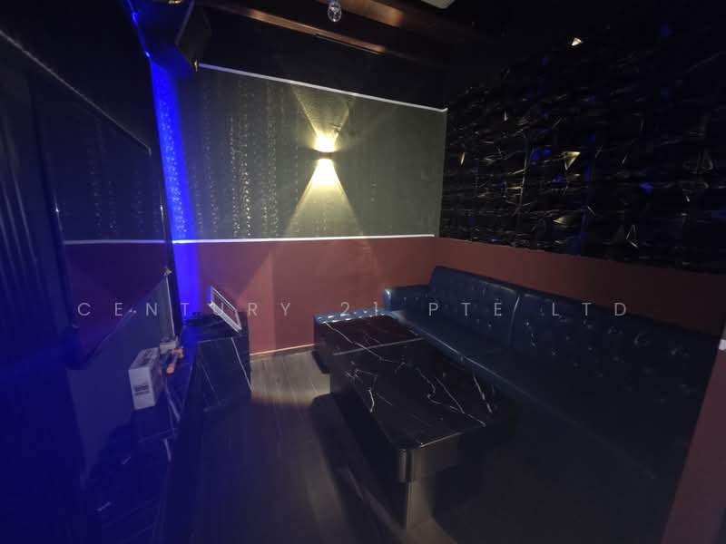 BOAT QUAY CONSERVATION AREA, 63 Boat Quay, Boat Quay / Raffles Place / Marina, 2,500 sqft, Food & Beverage For Rent, by EDMUND TEO, 500113583 - Interior - CommercialGuru.com.sg