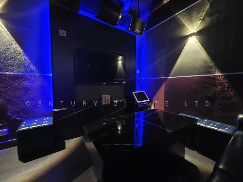 BOAT QUAY CONSERVATION AREA, 63 Boat Quay, Boat Quay / Raffles Place / Marina, 2,500 sqft, Food & Beverage For Rent, by EDMUND TEO, 500113583 - CommercialGuru.com.sg