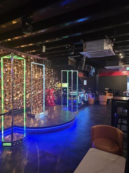 BOAT QUAY CONSERVATION AREA, 63 Boat Quay, Boat Quay / Raffles Place / Marina, 2,500 sqft, Food & Beverage For Rent, by EDMUND TEO, 500113583 - Interior - CommercialGuru.com.sg