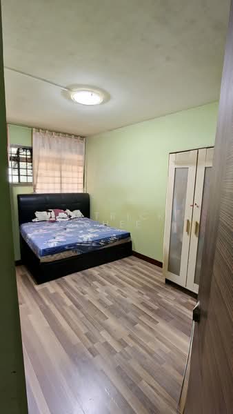 229 Compassvale Walk, 229 Compassvale Walk, 3 Bedrooms, 1,324 sqft, HDB Flat For Sale, by Patrick Chee, 500113586 - Bedroom - PropertyGuru.com.sg