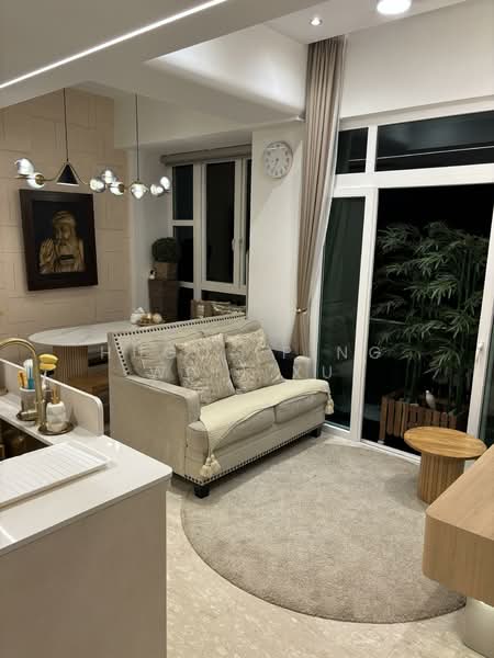 Carlyx Green, 41 Carlisle Road, 3 Bedrooms, 936 sqft, Apartment For Sale, by Hugo (Ping Wei) Xu, 500113591 - Living Room - PropertyGuru.com.sg