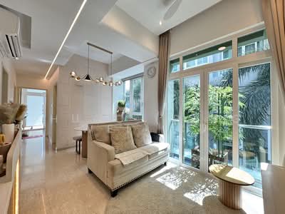 For Sale - Carlyx Green