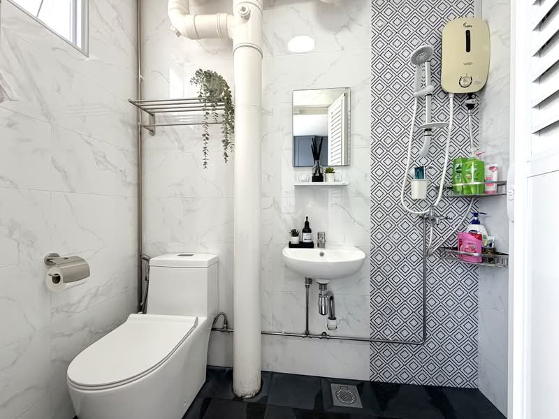 213 Choa Chu Kang Central, 213 Choa Chu Kang Central, 3 Bedrooms, 1,120 sqft, HDB Flat For Sale, by Fatin Amira, 500113617 - Bathroom - PropertyGuru.com.sg