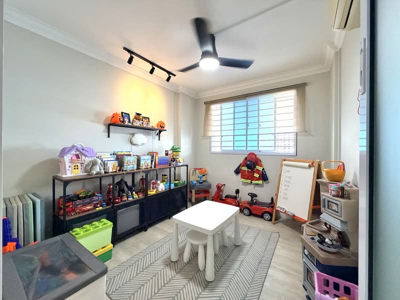 213 Choa Chu Kang Central, 213 Choa Chu Kang Central, 3 Bedrooms, 1,120 sqft, HDB Flat For Sale, by Fatin Amira, 500113617 - Interior - PropertyGuru.com.sg