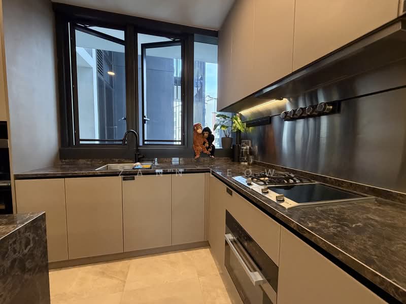 Perfect Ten, 323 Bukit Timah Road, 3 Bedrooms, 1,227 sqft, Condominium For Rent, by Zann Leow, 500113620 - Kitchen - PropertyGuru.com.sg