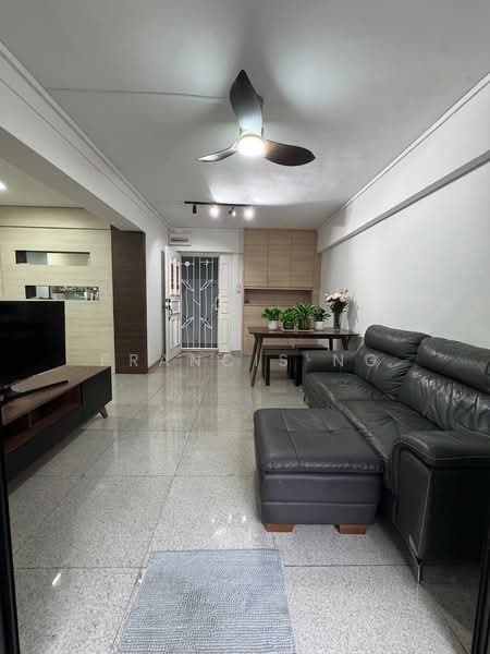 For Sale - 669C Jurong West Street 64