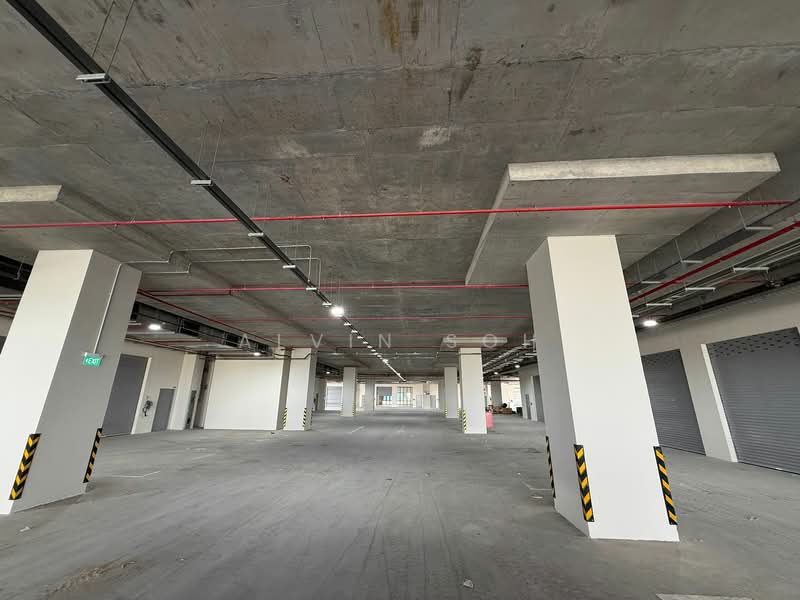 Stellar @ Tampines, 12 Tampines North Drive 4, 1,668 sqft, Factory / Workshop (B2) For Rent, by Alvin Soh, 500113633 - Car Park - CommercialGuru.com.sg
