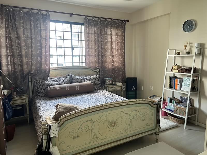 117 Pasir Ris Street 11, 117 Pasir Ris Street 11, 3 Bedrooms, 1,162 sqft, HDB Flat For Sale, by Lynn Hussain, 500113638 - Bedroom - PropertyGuru.com.sg