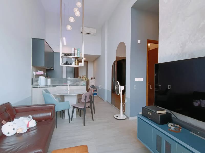 Grandeur Park Residences, 1 Bedok South Avenue 3, 2 Bedrooms, 904 sqft, Condominium For Sale, by EVON NG, 500113640 - Living Room - PropertyGuru.com.sg