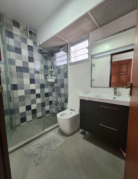 443C Fajar Road, 443C Fajar Road, 3 Bedrooms, 1,216 sqft, HDB Flat For Sale, by Lynn Teo, 500113645 - Bathroom - PropertyGuru.com.sg