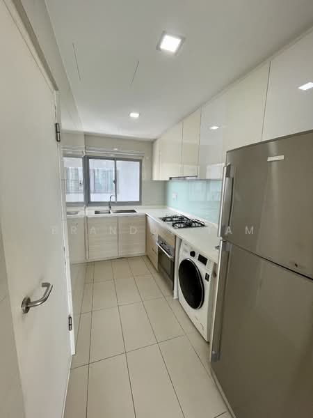 The Scala @ Lorong Chuan, 120 Serangoon Avenue 3, 3 Bedrooms, 904 sqft, Condominium For Rent, by Brandon Tam, 500113647 - Kitchen - PropertyGuru.com.sg