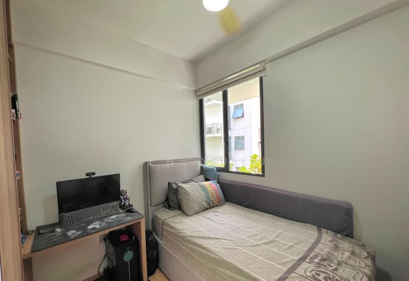 Hedges Park Condominium, 73 Flora Drive, 3 Bedrooms, 1,076 sqft, Condominium For Sale, by Ten Yuyu, 500113660 - Bedroom - PropertyGuru.com.sg