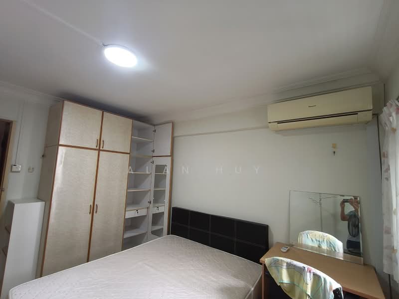 439 Fajar Road, 439 Fajar Road, Room Rental, 300 sqft, HDB Flat For Rent, by Alan Huy, 500113665 - Bedroom - PropertyGuru.com.sg